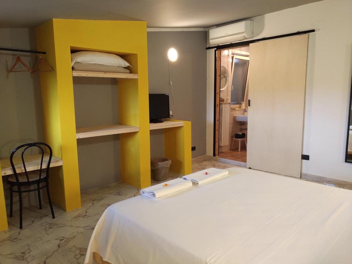 Hotel Villa Pirotta Sannicandro di Bari Exterior foto